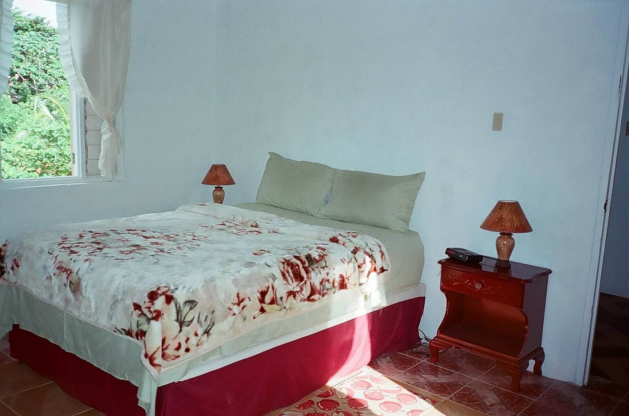 Boston Beach Guesthouse 포트안토니오 외부 사진